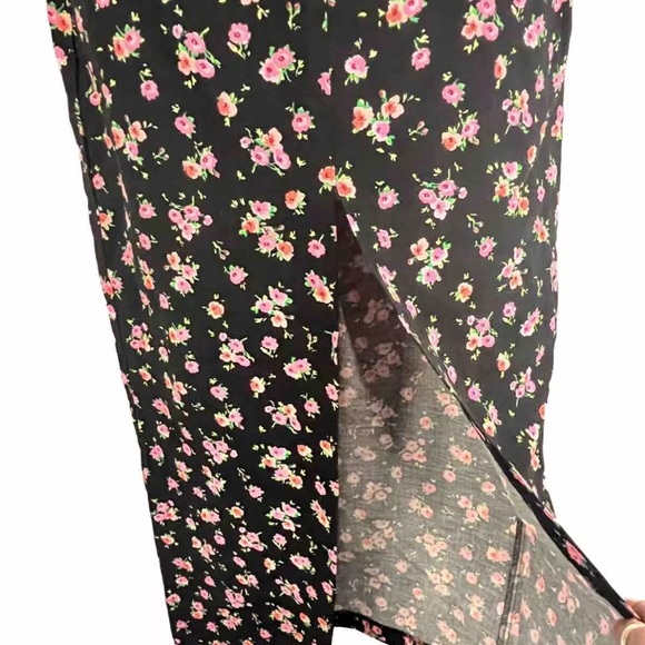 Zara Floral maxi skirt Matching Belt High Waisted Long Skirt Black Pink Size XS - Picture 4 of 9